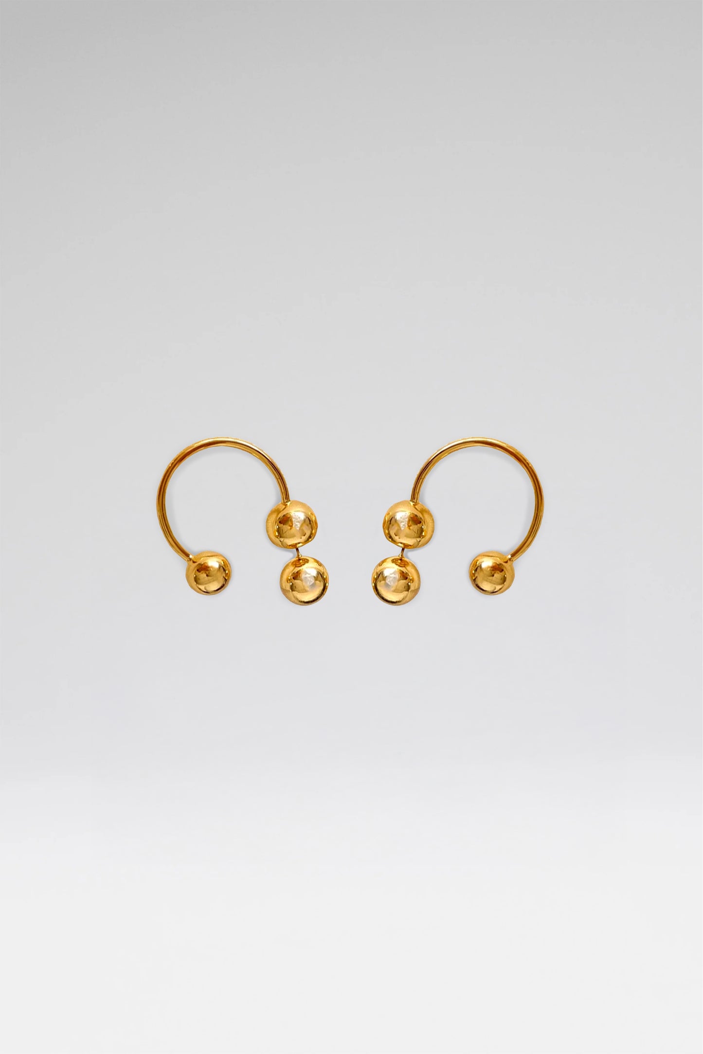 Retro Elegance Drop Earrings